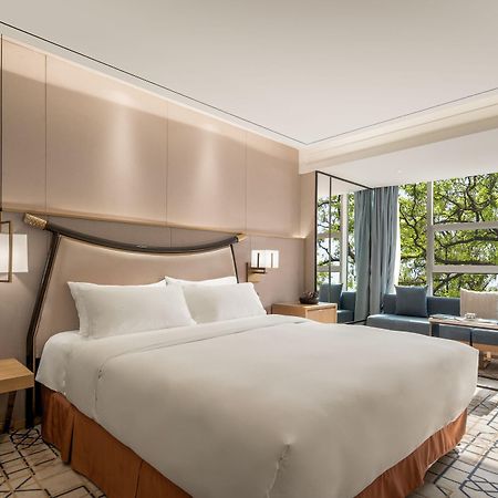 Minshan Lhasa Grand Hotel Чънду Екстериор снимка